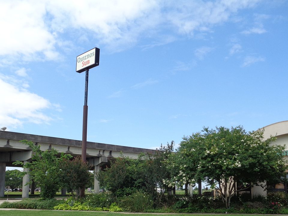 2nd image of 1229 Victor Ii Blvd