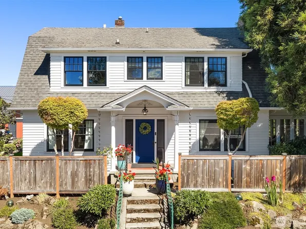 2414 Belvidere Avenue SW, Seattle, WA 98126