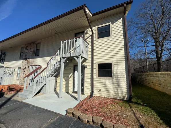 514 Brookside Ct, Kernersville, NC 27284