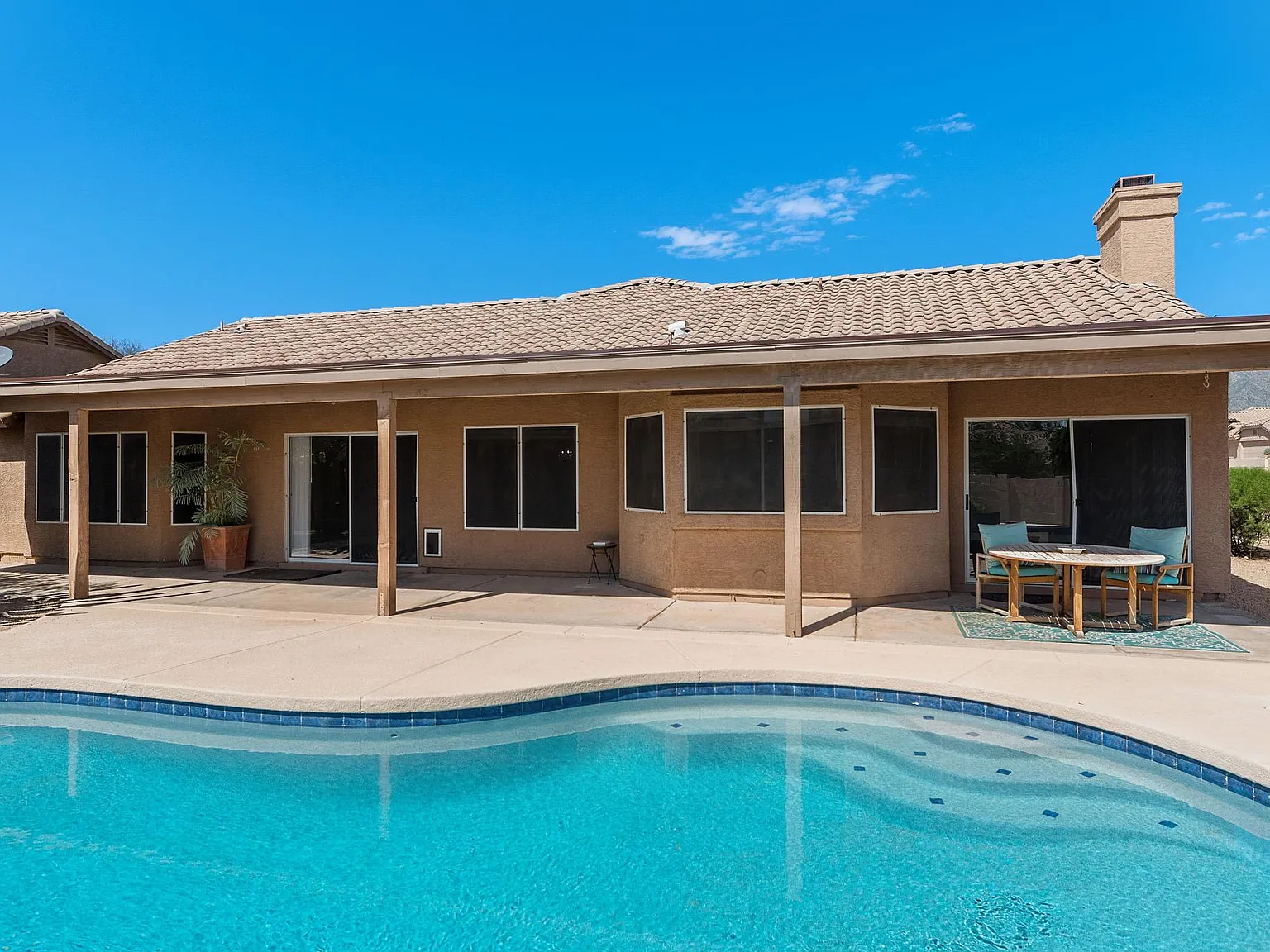 9295 E Rockwood Dr — Photo 1