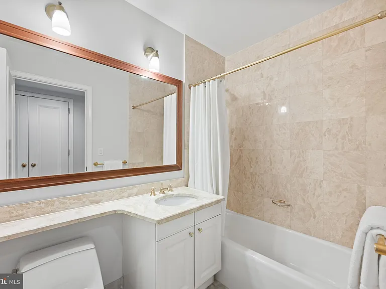 1155 23rd St NW #6C — Photo 29