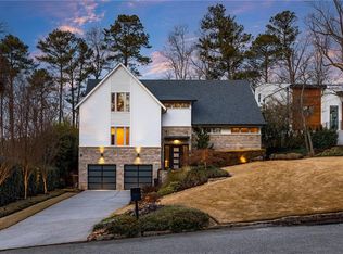 1138 Beech Haven Rd, Atlanta, GA 30324