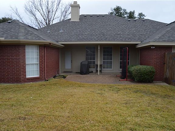 2nd image of 816 Meadow Mountain Dr