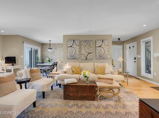 33 Tower Hill Dr, Red Bank, NJ 07701