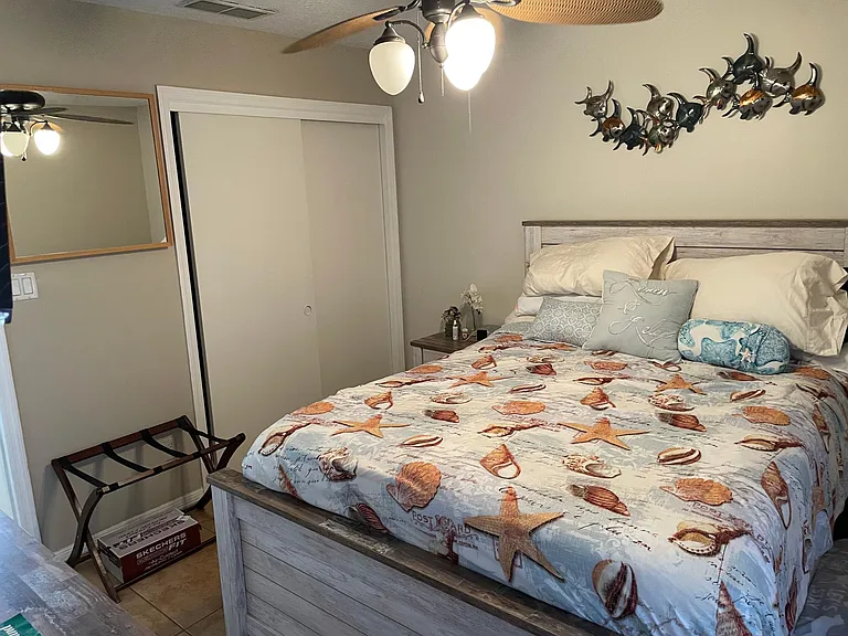 4872 Beach Dr SE #A — Photo 11