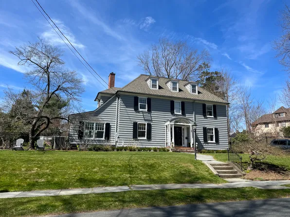 35 Stratford Road, West Hartford, CT 06117