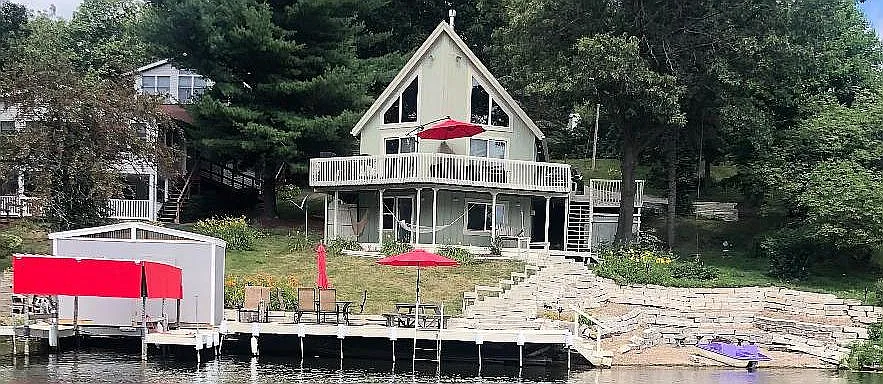 4220 W Lakeshore Dr photo 1