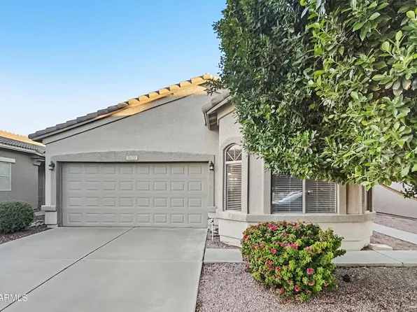 9832 E Flossmoor Cir, Mesa, AZ 85208