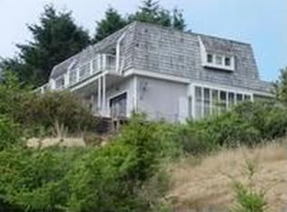 124 Shaker Rd, Whitethorn, CA 95589