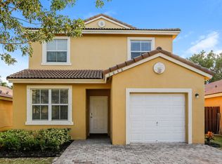 2060 SE 17th St, Homestead, FL 33035