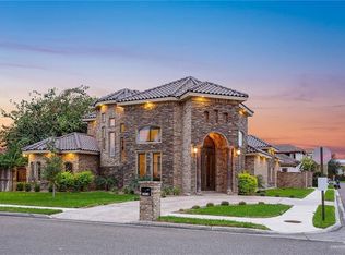 2418 E 21st St, Mission, TX 78572