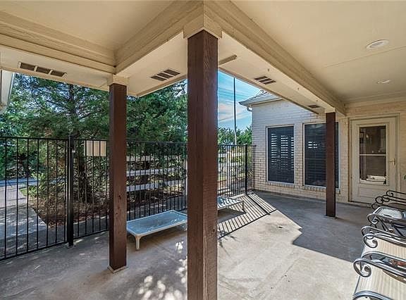 4th image of 3618 Quail Hollow St