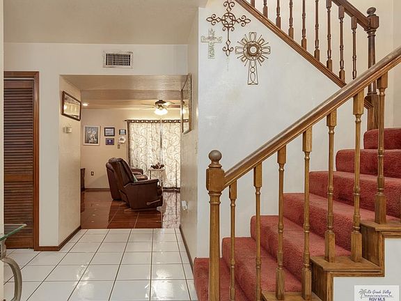 4th image of 100 Resaca Shores Blvd