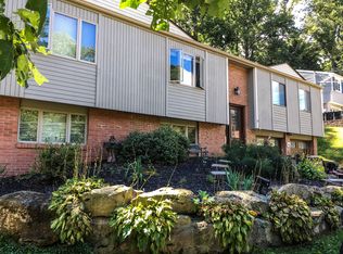 241 Josephs Ln, Pittsburgh, PA 15237