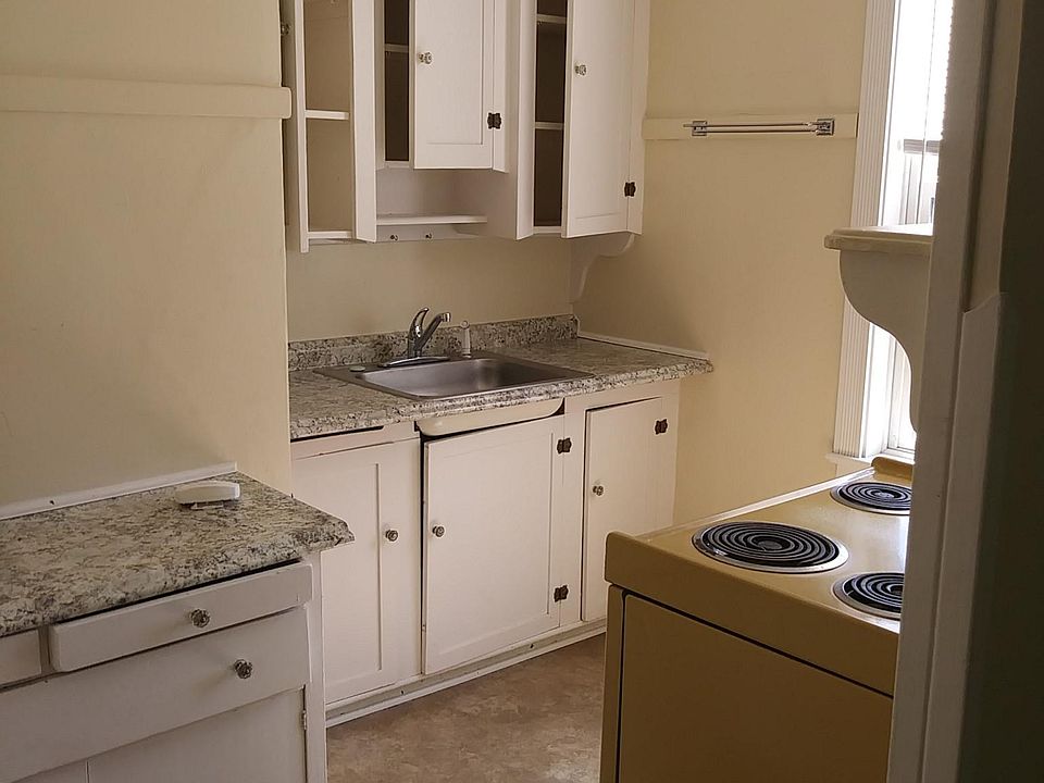 1st image of 1927 W 2nd Ave APT 4