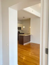 Rented by Chana Ofek, LREB