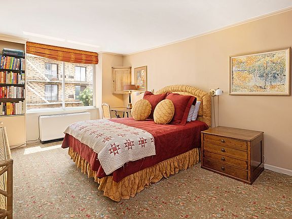 5th image of 525 E 80th St APT 5C