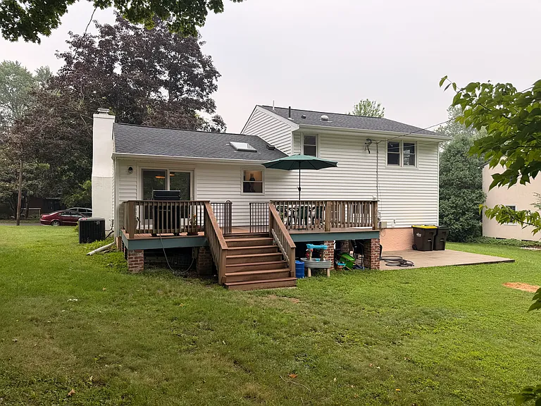 59 Meadow Ln — Photo 23