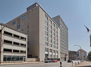 1523 Locust #113, Saint Louis, MO 63103
