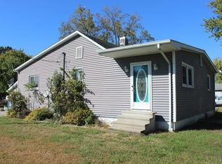 406 S Illinois St, Benld, IL 62009