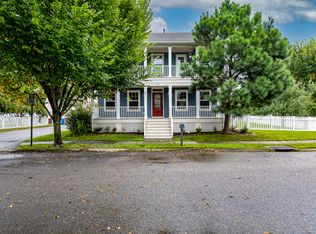 617 Robert Frost Rd, Chesapeake, VA 23323