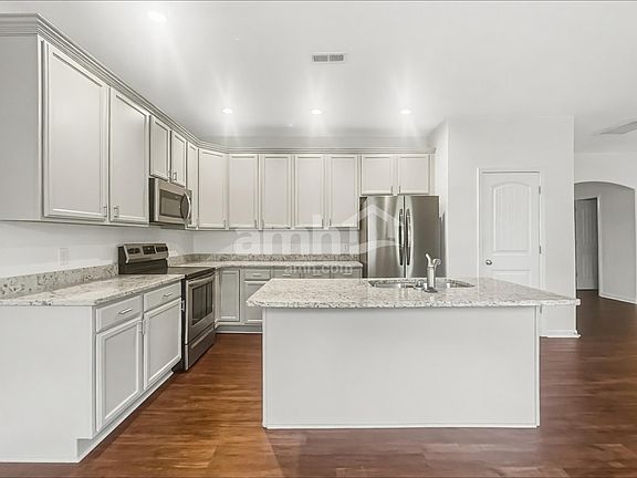 3rd image of 103 Ramshackle Way