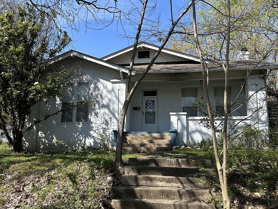 1st image of 1016 W Grand Ave