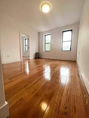 Rented by Landmark Realty & Management | media 20