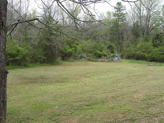 3rd image of 3330 County Road 3390