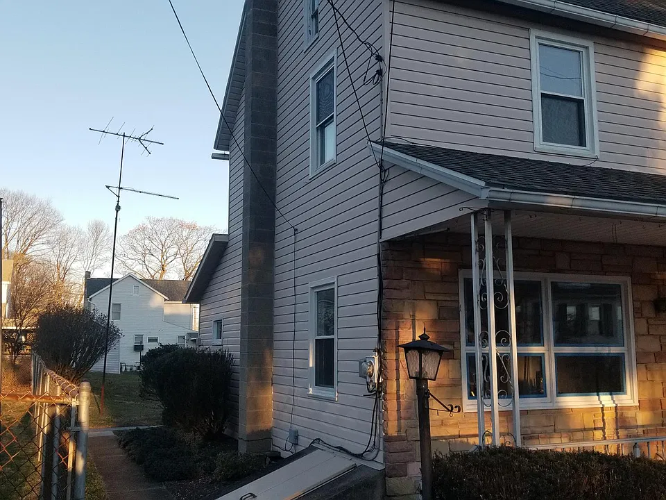 212 Franklin St