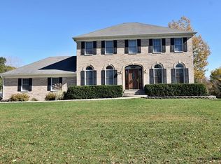 8N573 Kendall Rd, Elgin, IL 60124