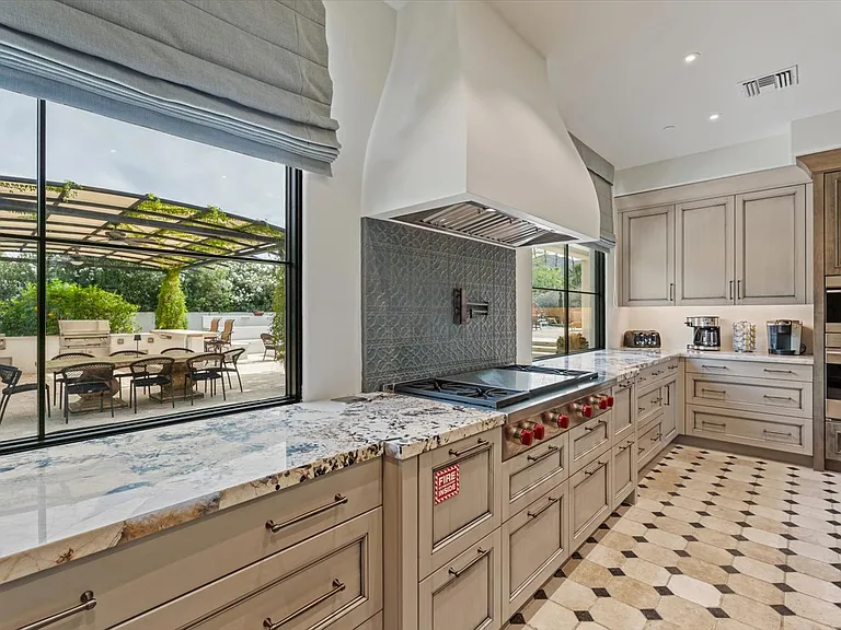 6717 E Solano Dr — Photo 42