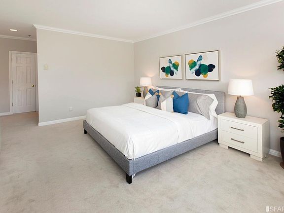 5th image of 3700 Divisadero St APT 202