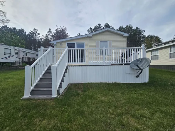 2221 Grass Lake Ave #251, Lake, MI 48632
