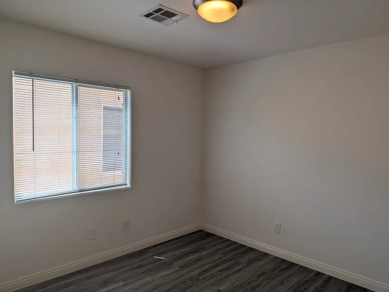 7440 Castillo Peak St — Photo 30