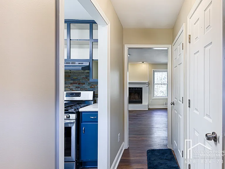 6080 Stone Wood Dr NW — Photo 3