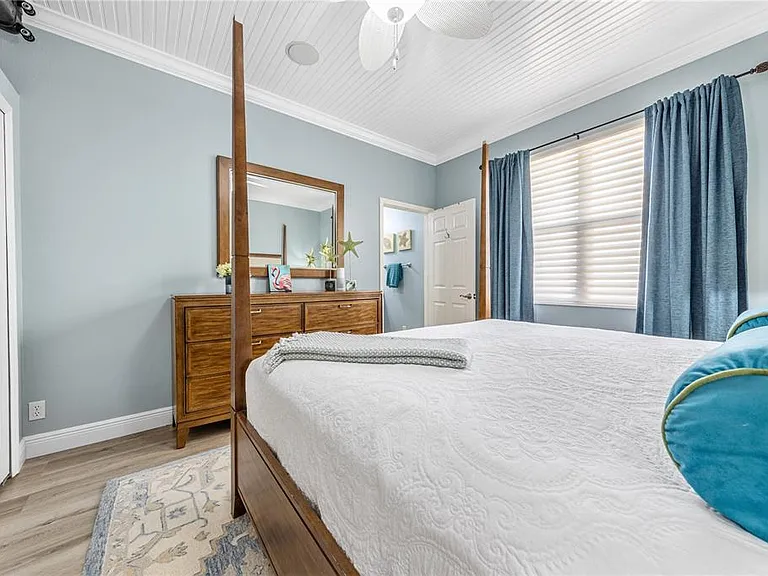 7236 Orchid Island Pl — Photo 30