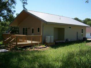 1103 Adams St, Corning, IA 50841