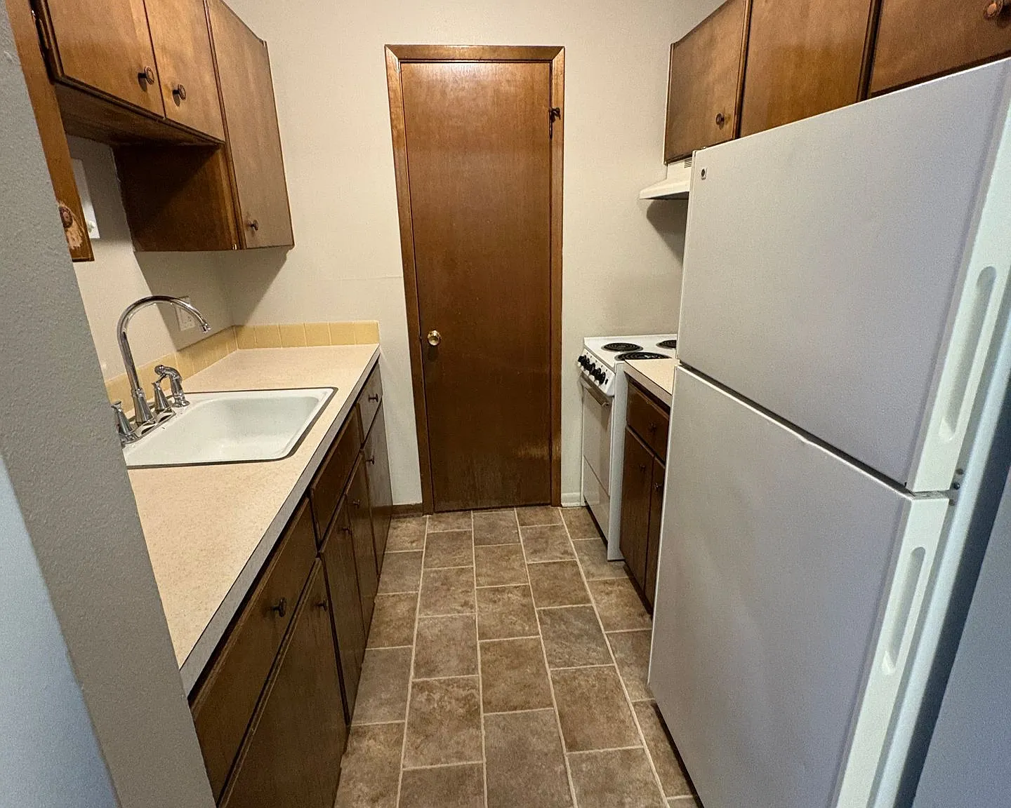 1 bed, 1 bath - $695/month — Photo 4