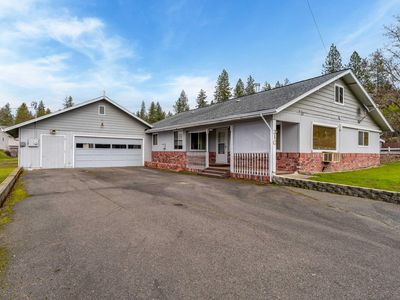 310 Morris Ln, Grants Pass, OR, 97527