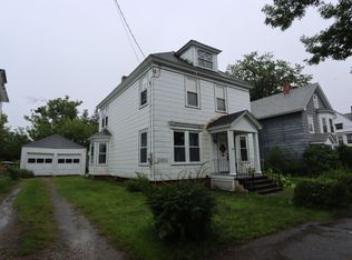 166 College St, Lewiston, ME 04240