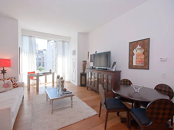 311 W Broadway APT 6F, New York, NY 10013