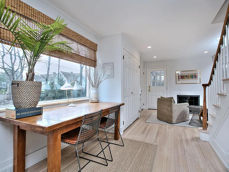 28 Narrow Rocks Rd — Photo 9