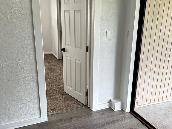5th image of 226 Orangeview Ln