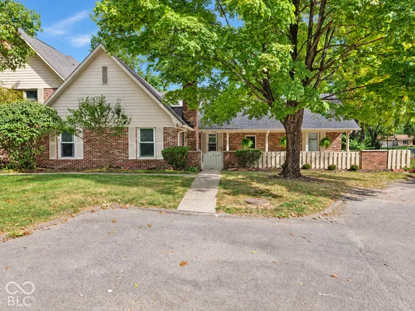 9110 Waymen Dr, Indianapolis, IN 46268