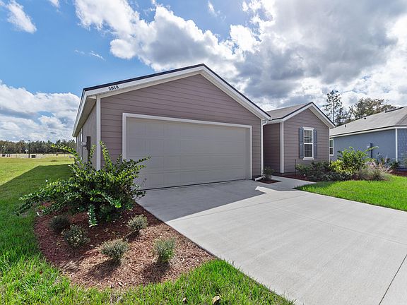 3rd image of 3018 Fisher Oak Pl