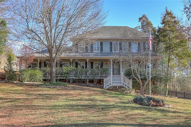1st image of 4806 Forest Way Ct NE
