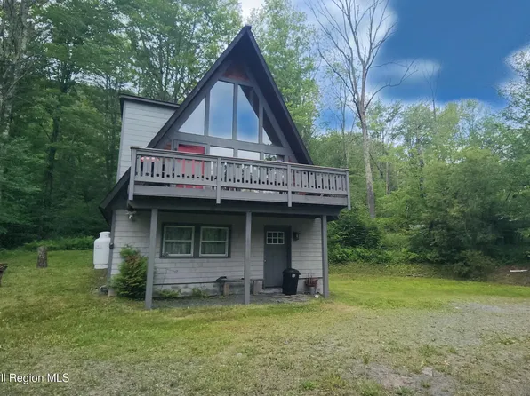 111 Lake Road, Hunter, NY 12442