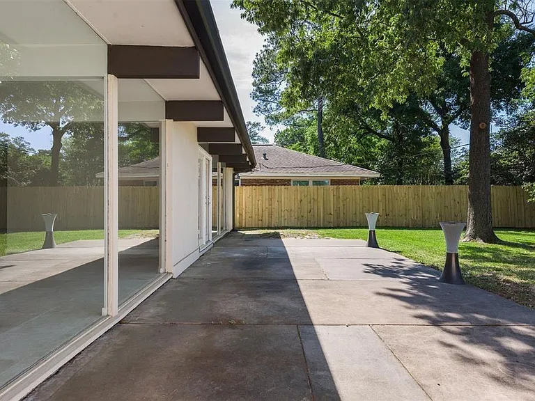 12902 Traviata Dr — Photo 22