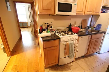 Rented by Guidance Realty Corp.